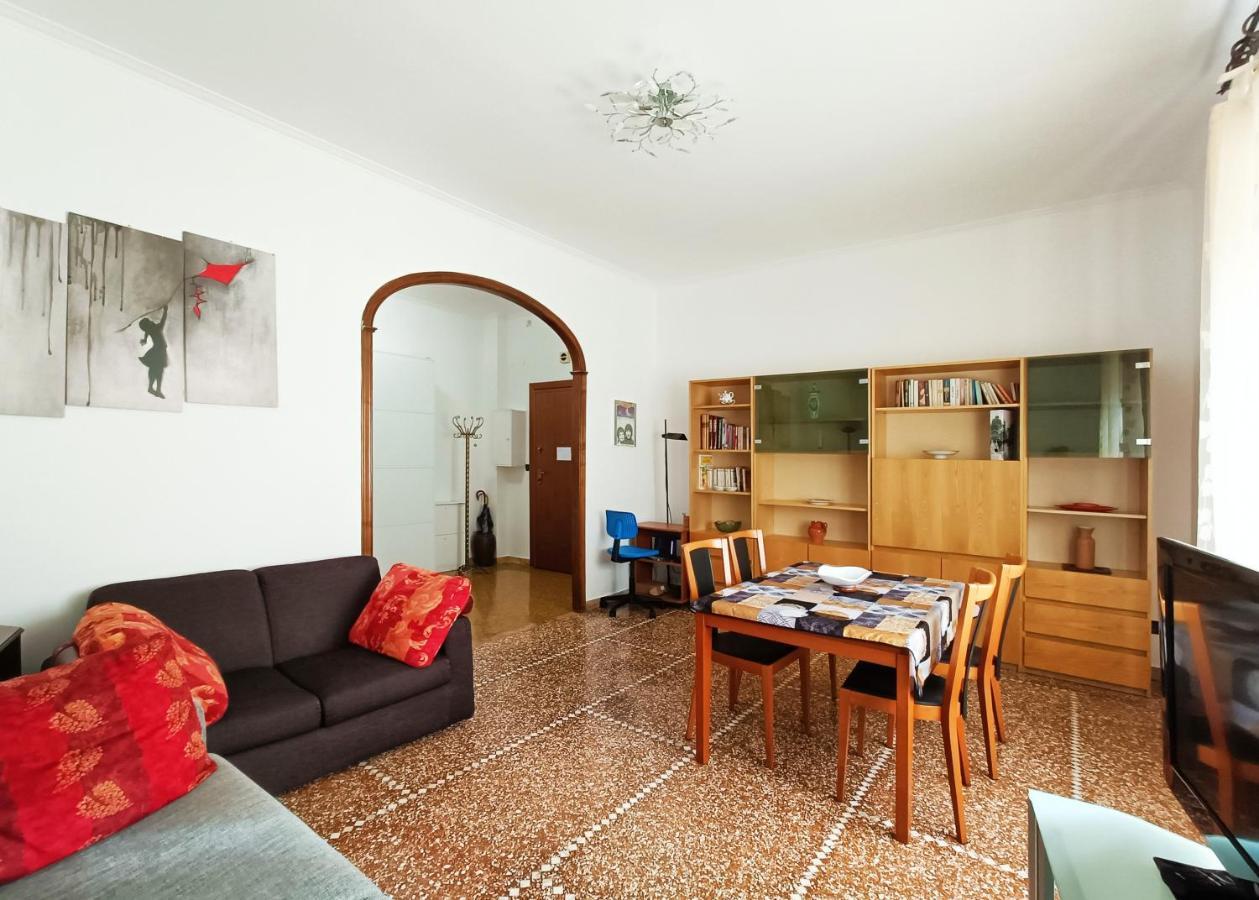 San Martino Appartament Con Parcheggio Privato Genua Exterior foto